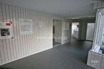 エントランスホール