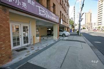 1階は店舗になっています。