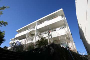 イトーピア表山ハイツ2号棟