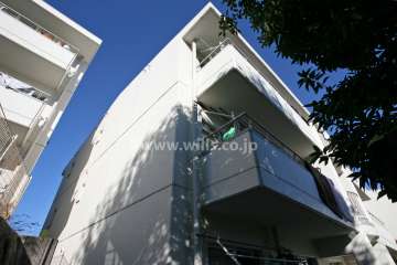 イトーピア表山ハイツ2号棟の外観（南西側から）