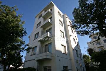 イトーピア表山ハイツ6号棟の外観（北西側から）