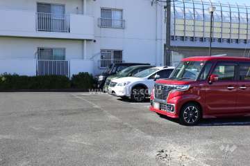敷地内駐車場（屋外平面式）