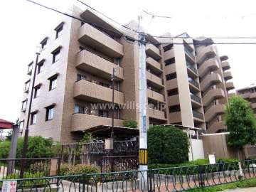 ザ・ステイツ吹田クスノキ館の外観(北東側から）