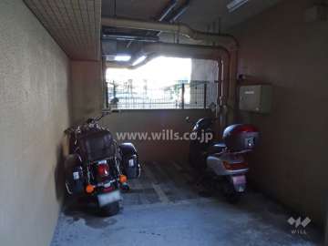 バイク置場