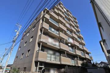 トーカンマンション平針プラザの外観（南西側から）