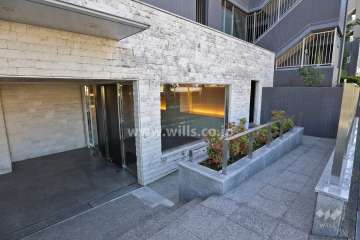 エントランスアプローチ