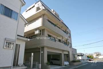 ライオンズマンション菅田第8の外観（東側から）