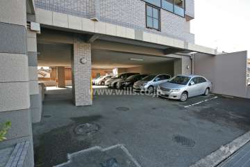 敷地内駐車場（屋外・屋内平面式）