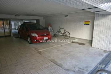 敷地内駐車場(屋内平面式)