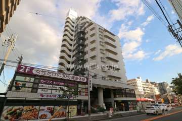 グランカーサ代官町の外観（北西側から）