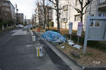ゴミ置き場