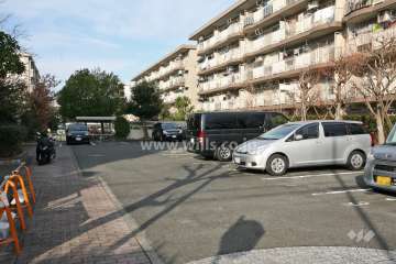 敷地内駐車場(屋内平面式)