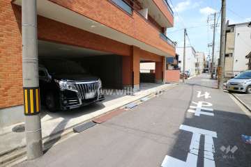 敷地内駐車場（屋内平面式）