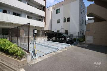敷地内駐車場（屋外機械式）
