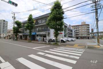 パレス大曽根の外観（北東側から）