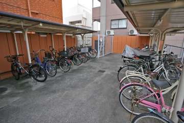駐輪場