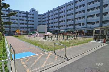 敷地内にある公園