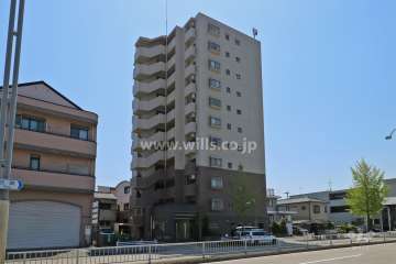 ロイヤルデュオ桜本町の外観