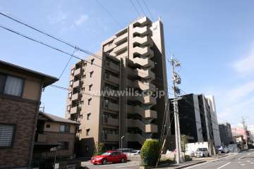 エスポア柴田の外観（北東側から）