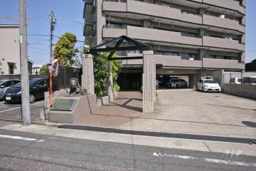 エントランスアプローチ