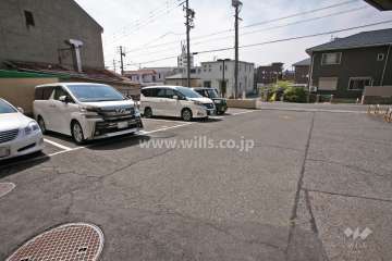 敷地内駐車場(屋外平面式)