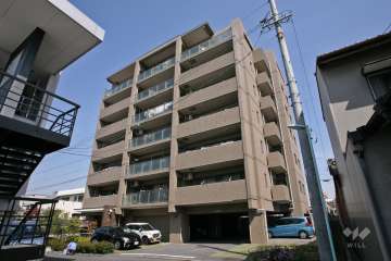 ユニロイヤル新瑞橋の外観(南側から)