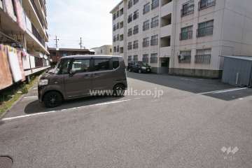 敷地内駐車場(屋外平面式)