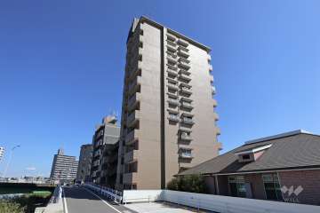 宝汐田ハイツの外観（西側から）