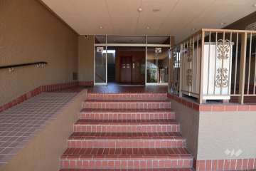 エントランスアプローチ