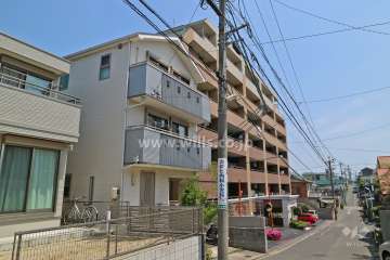 ローレルコート桜台の外観