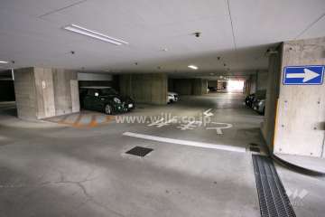 敷地内駐車場(屋内平面式)