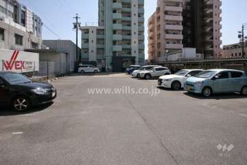 敷地内駐車場（屋外平面式）