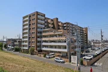 リフィア桜テラスの外観(北東側から)