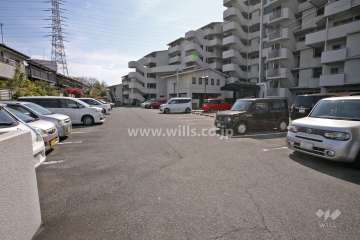 敷地内駐車場(屋外平面式)