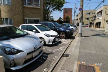 敷地内駐車場（屋外平面式）