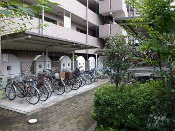 駐輪場