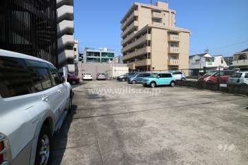 敷地内駐車場（屋外平面式）