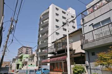 アルカディアタウン神宮南の外観