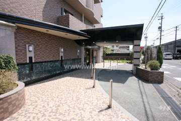 エントランスアプローチ