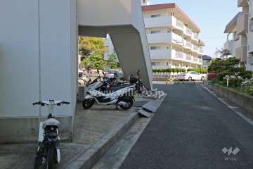 バイク置き場