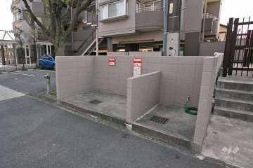 ゴミ置き場