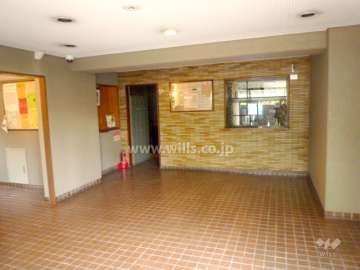 エントランスホール