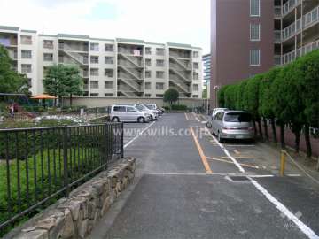 敷地内駐車場（屋外平面式）