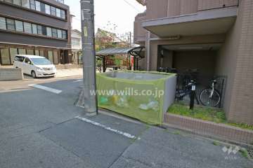 ゴミ置き場