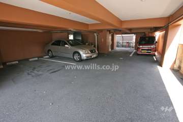 敷地内駐車場(屋内平面式)