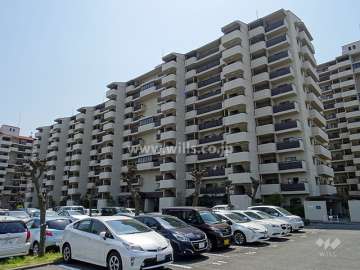 星和プラネタウン千里南第3期Ｂ棟の外観（北西側から）