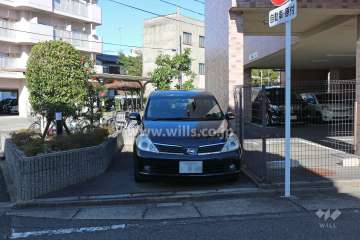 敷地内駐車場（屋外平面式）