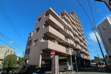 宝マンション白鳥の外観（西側から）