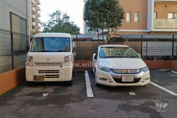敷地内駐車場（屋外平面式）