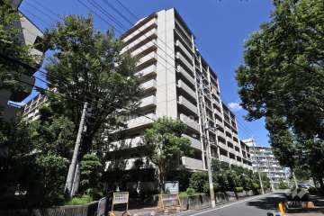 星和プラネタウン千里南第3期A棟（乙女座のまち）の外観（西側から）